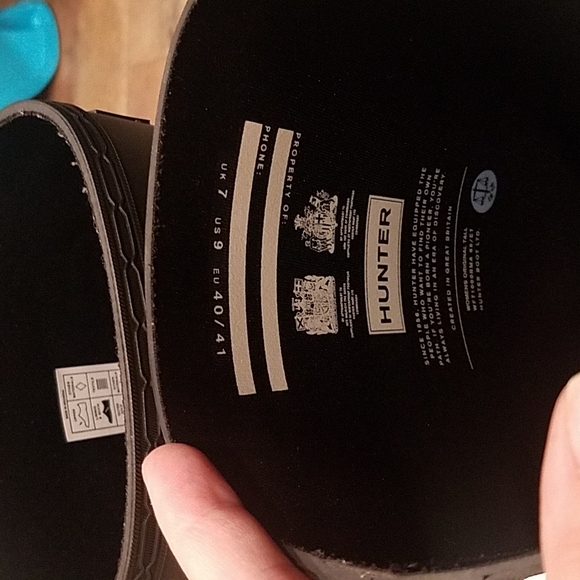 Hunter matte black tall rain boots - Picture 2 of 4